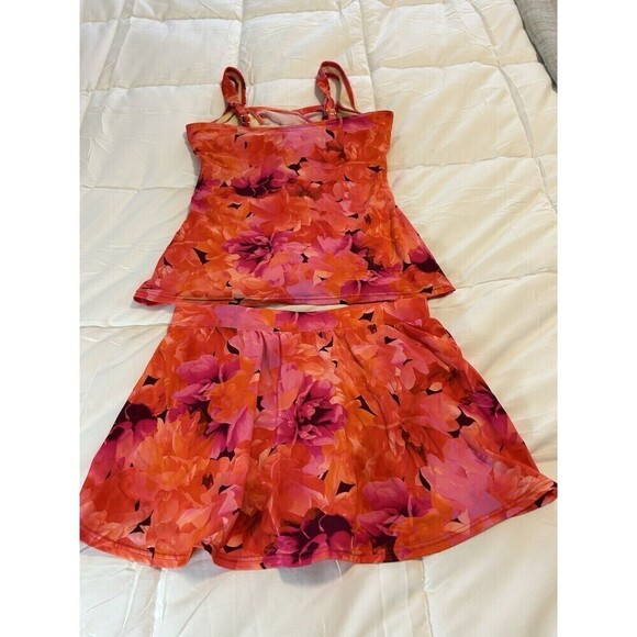 MIRACLESUIT x TALBOTS SANIBEL BLENDED FLORAL TANKINI Light Control Size 8 - Picture 11 of 15